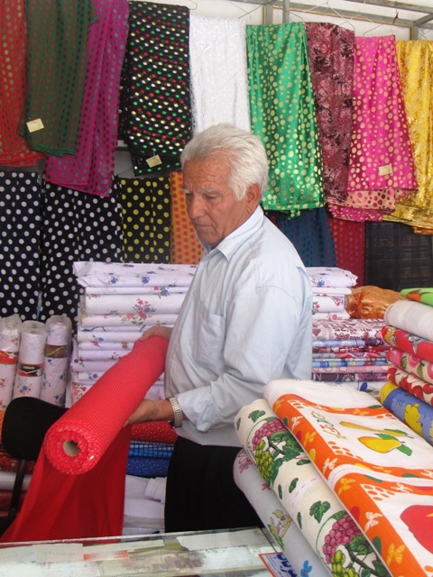 گفتگو با پدر مدیرکل دادگستری کهگیلویه و بویر احمد/پیرمرد 62 ساله ای که 9 فرزندش را حقوق دان کرده است+عکس